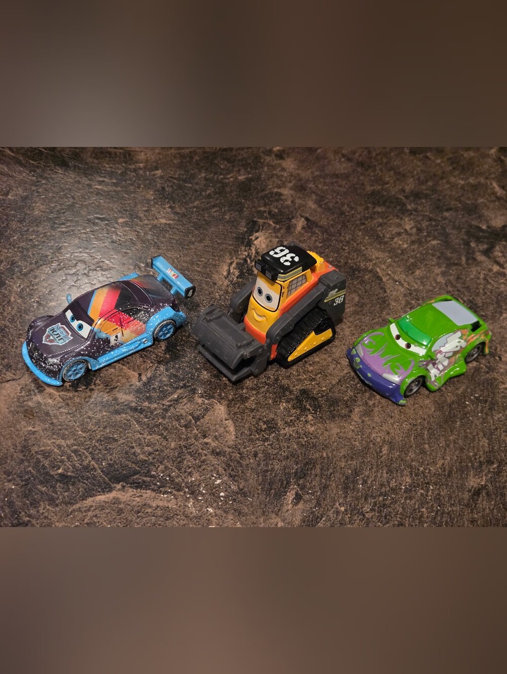 Disney Pixar Diecast Cars - Max Drip Wingo